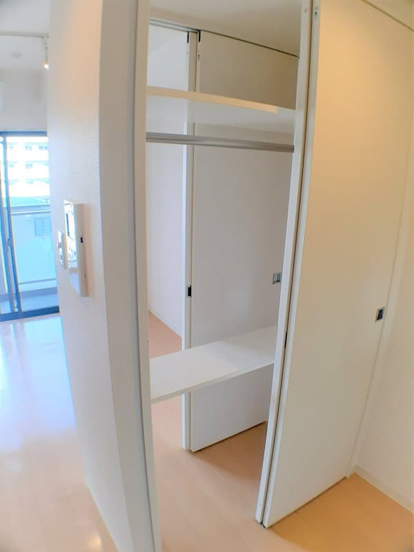 Room image 13