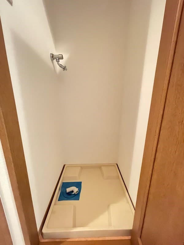 Room image 11