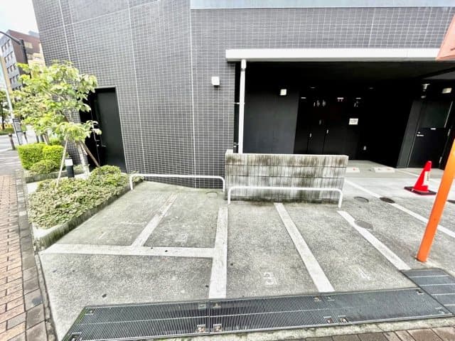 Room image 14
