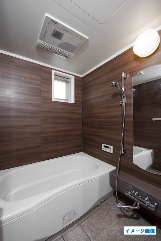 Room image 9