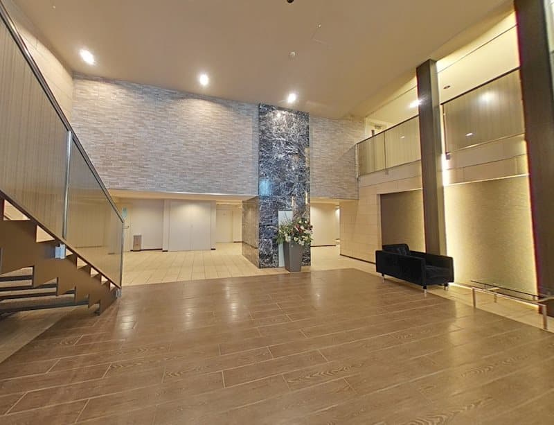 Room image 8