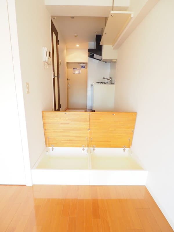 Room image 13