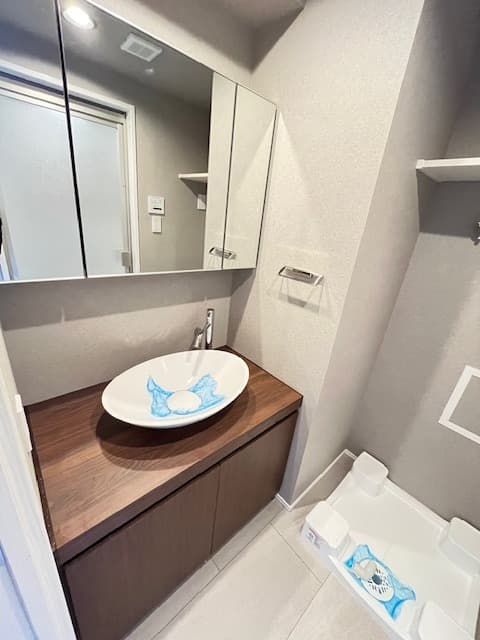 Room image 9