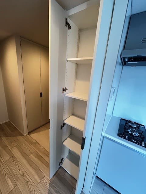 Room image 13