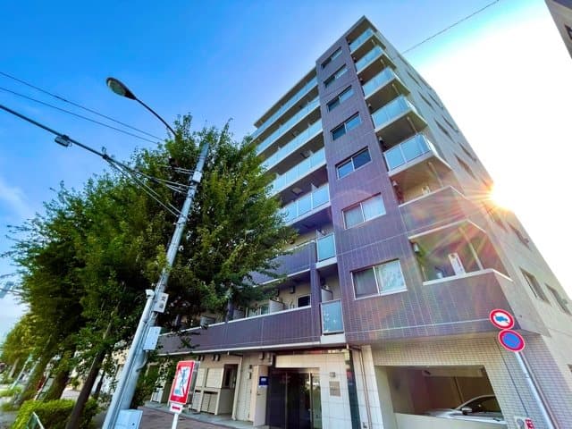 Main exterior of Residia Koenji