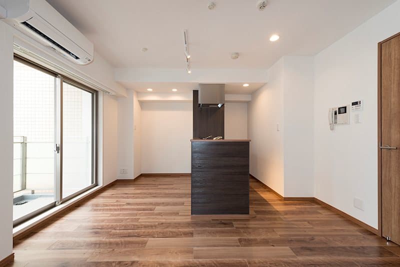 Room image 15