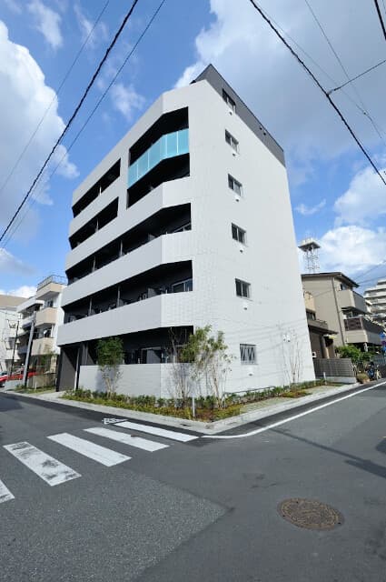 Main exterior of Due Kiyosumi Shirakawa II
