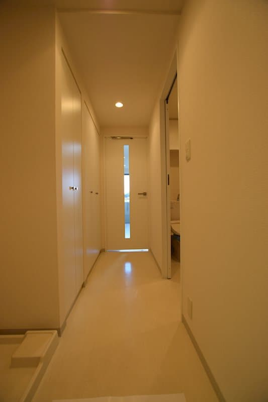 Room image 8