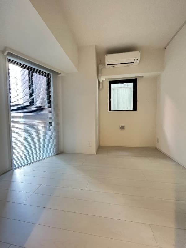 Preview interior of One Roof Residence Taito Negishi