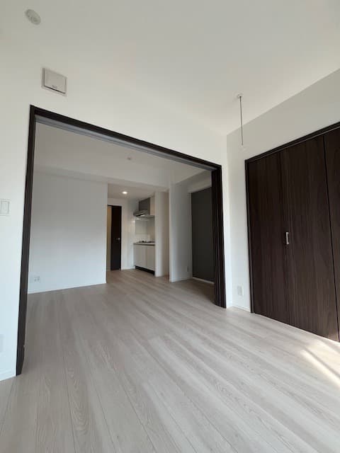 Preview interior of One Roof Residence Taito Negishi