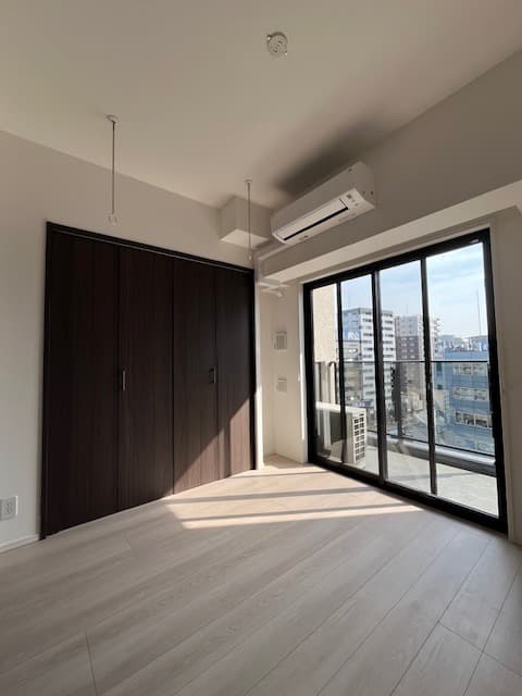 Preview interior of One Roof Residence Taito Negishi