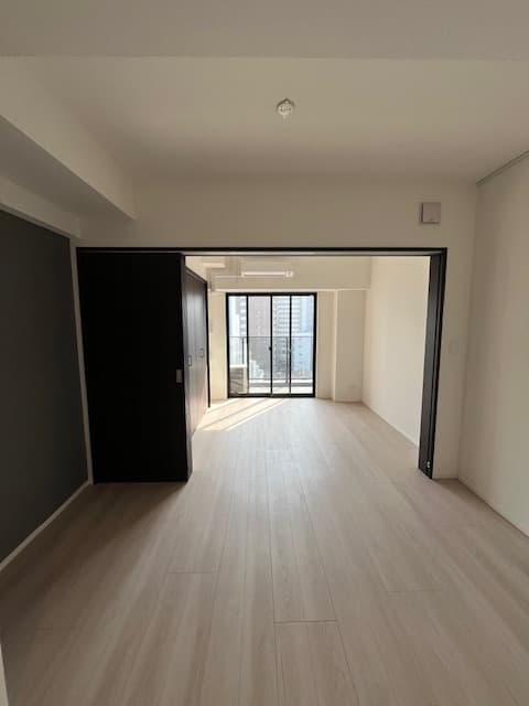 Room image 15