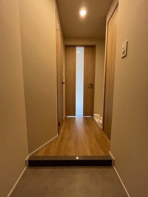 Room image 12