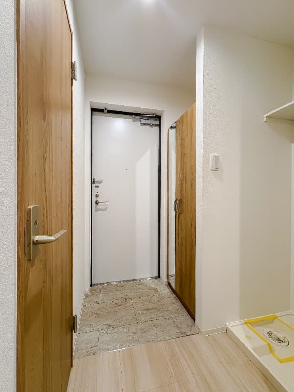 Room image 15