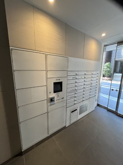 Room image 14
