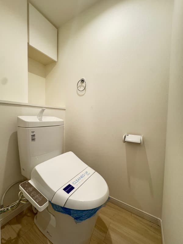 Room image 10
