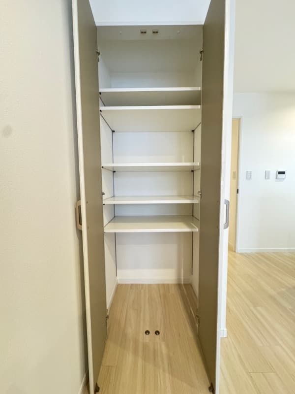 Room image 14