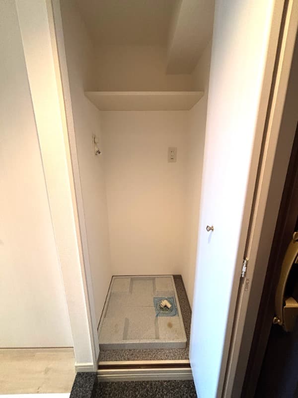 Room image 10