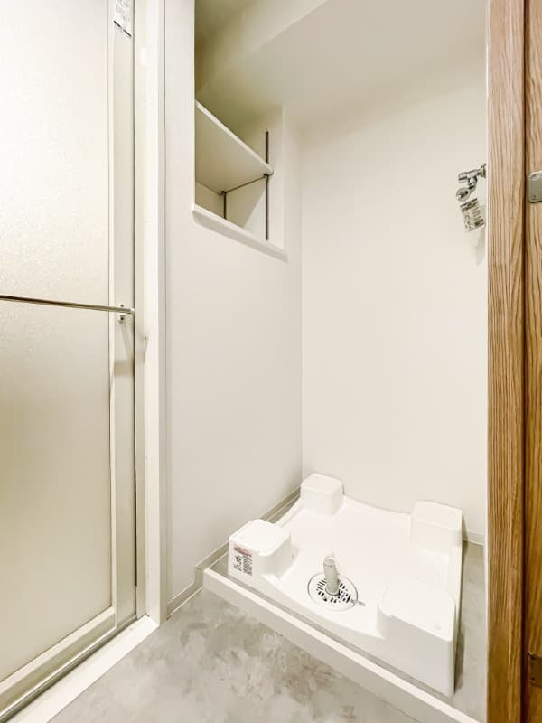 Room image 13