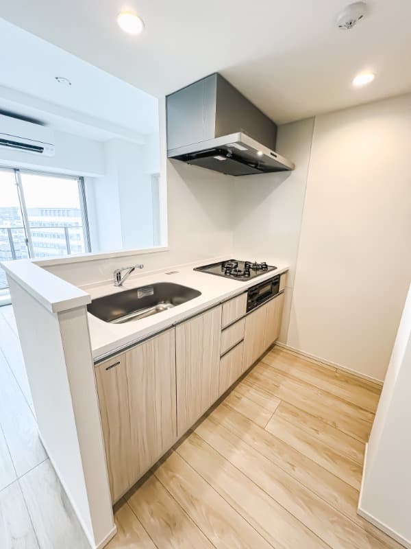 Room image 9