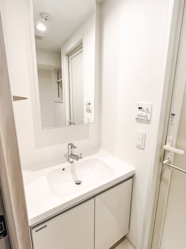 Room image 13