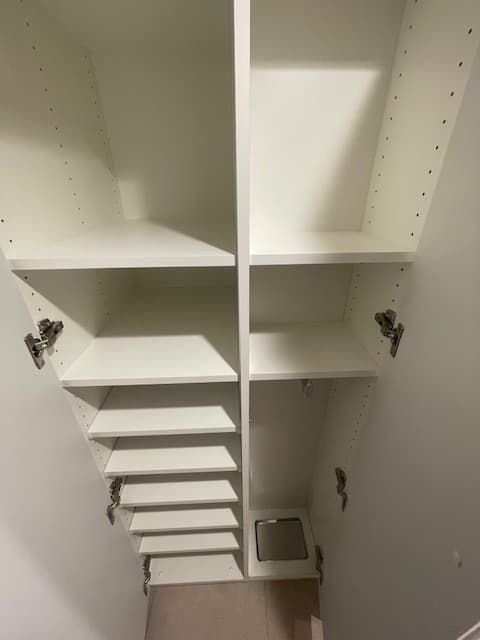 Room image 13