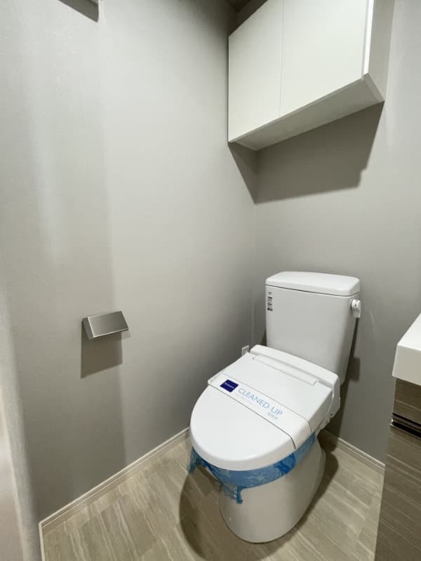Room image 8