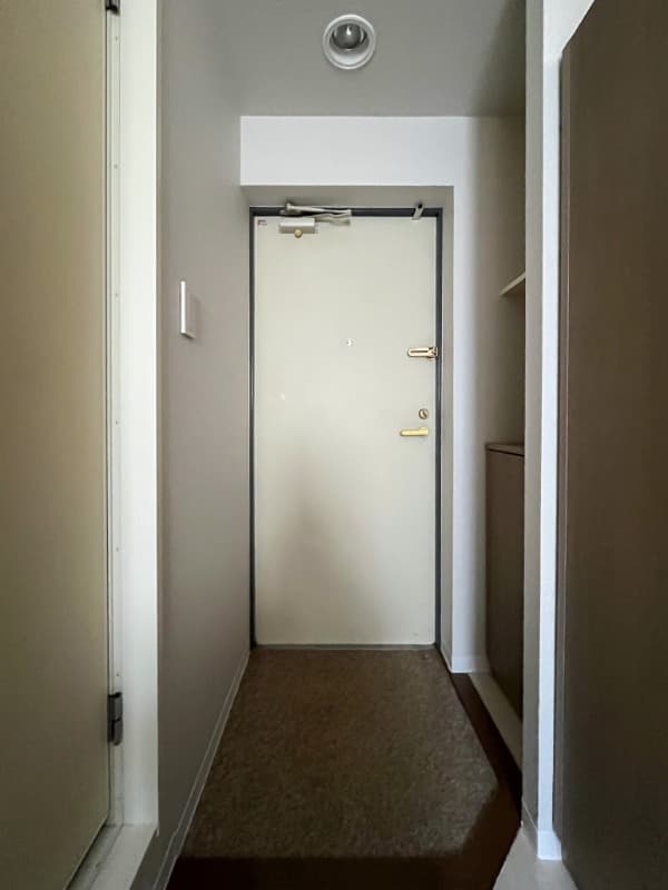 Room image 12