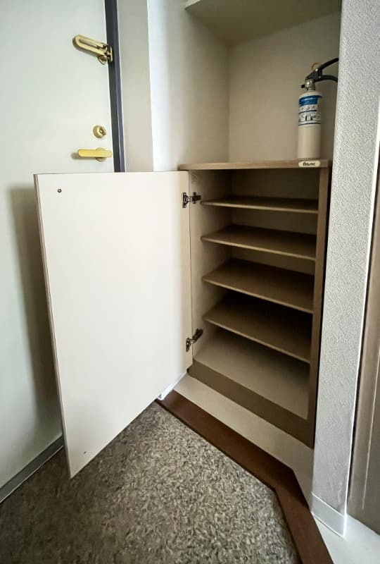 Room image 13