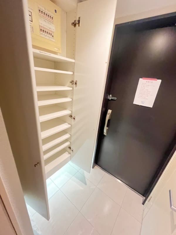Room image 12