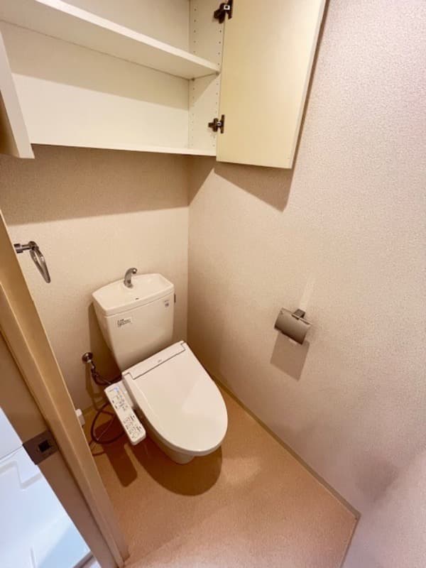 Room image 12