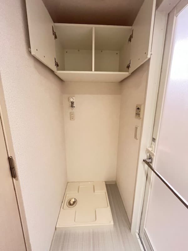 Room image 14