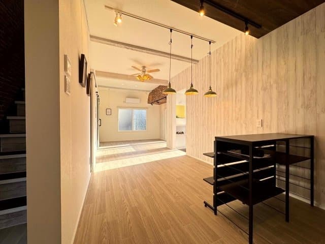 Preview property photo of Brooklyn cafe-style renovated detached house ✨ [RT]