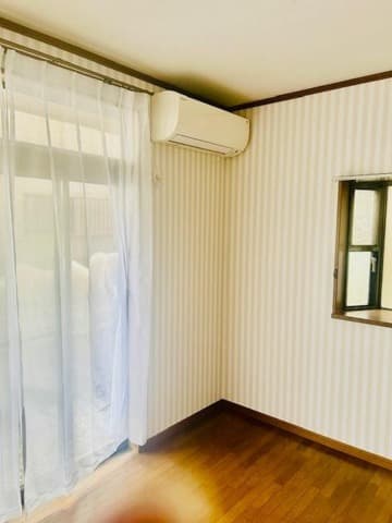Room image 13