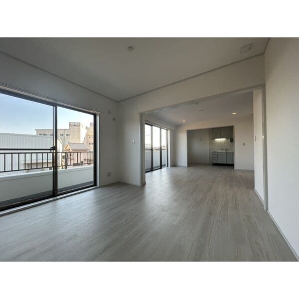 Preview property photo of Terrace Residence Inahira ✨[RT]
