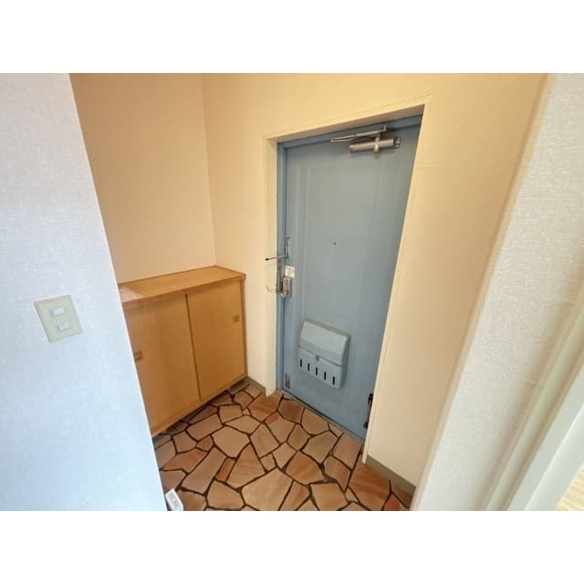 Room image 14