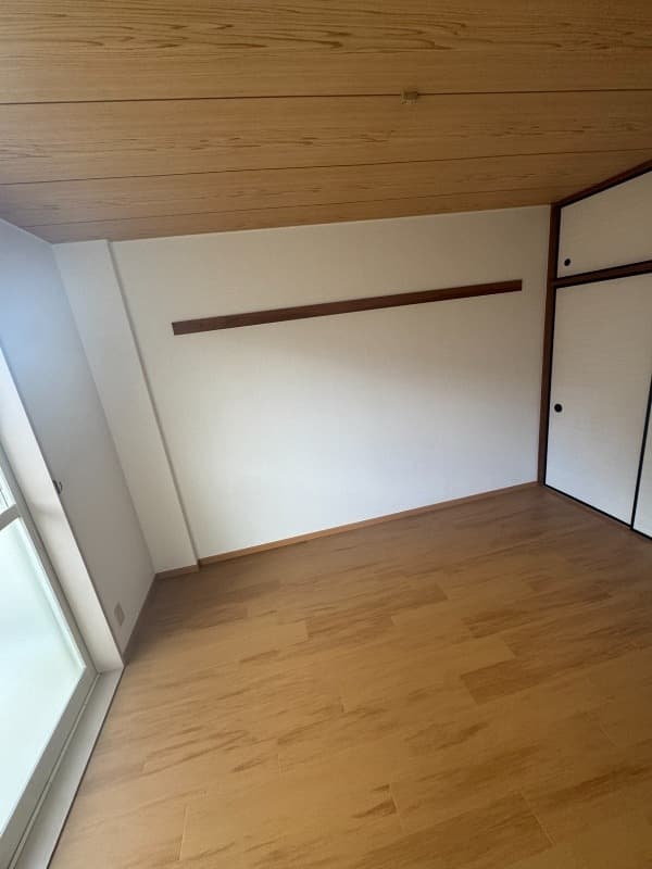 Preview interior of seaside hills