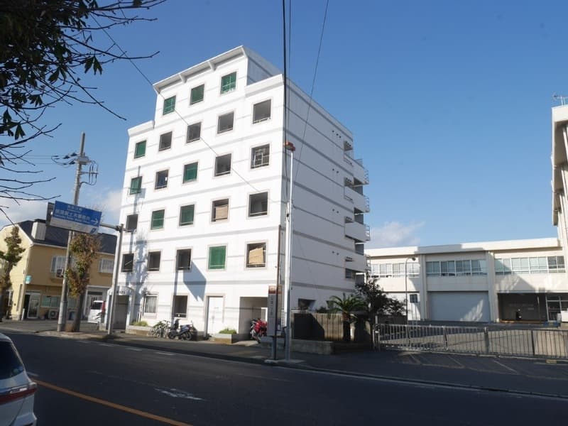 Main exterior of Top Kinugasa No. 5