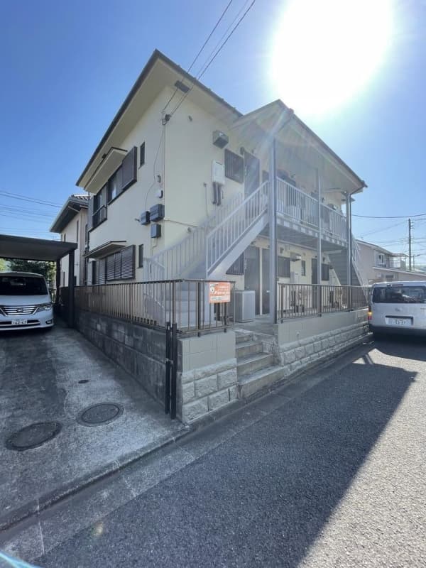 Main exterior of Chronos Hadano Minami