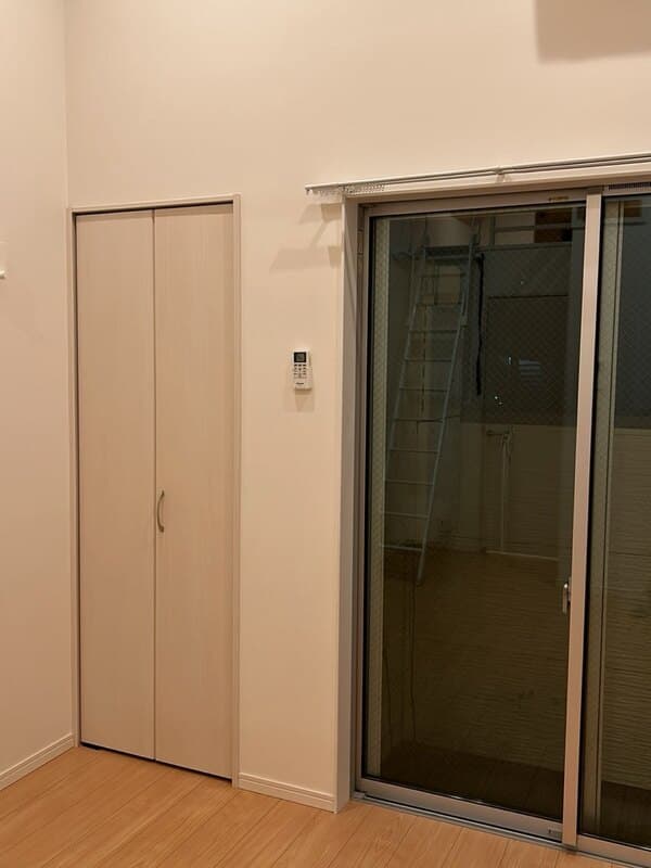 Preview interior of Rays Okubo (Rays Okubo)