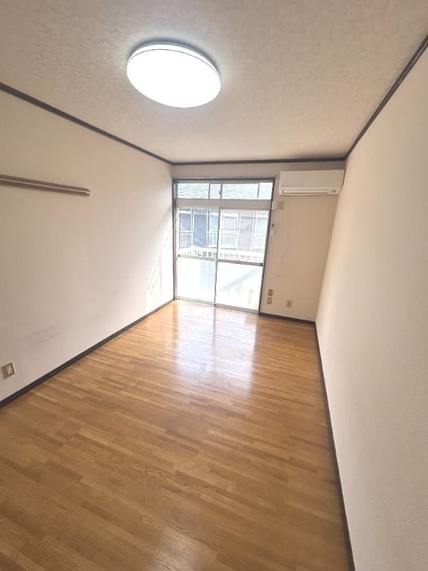 Preview interior of Chronos Minamiyana No. 1 Building