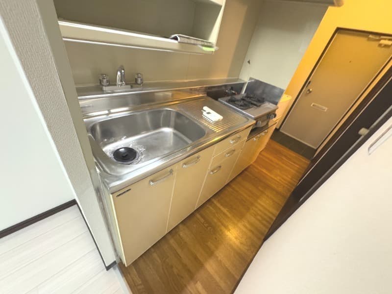 Preview interior of Chronos Minamiyana No. 1 Building
