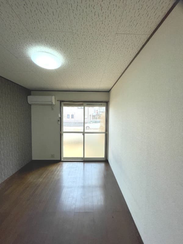 Preview interior of Chronos Kasumigaseki