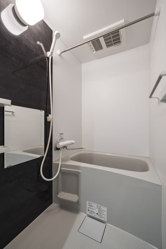 Room image 10