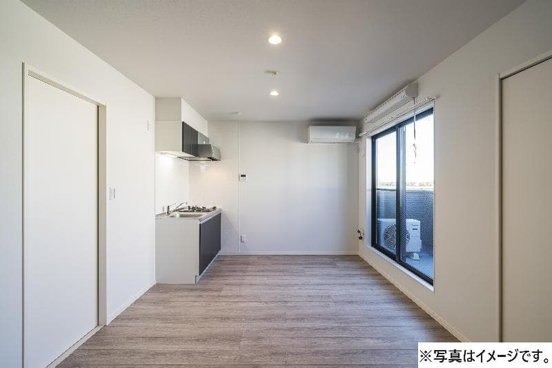 Preview interior of robot home Kamagaya