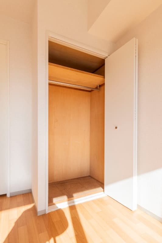 Room image 13