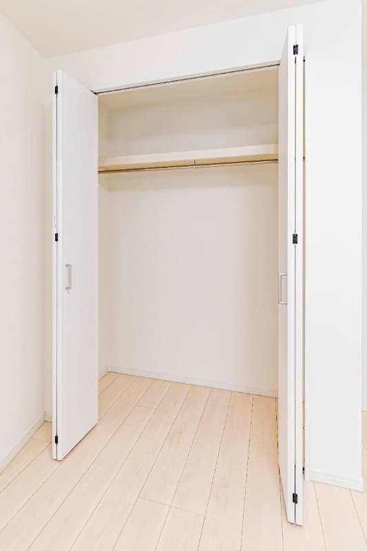 Preview interior of Lions Mansion Idogaya