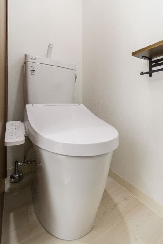 Room image 8