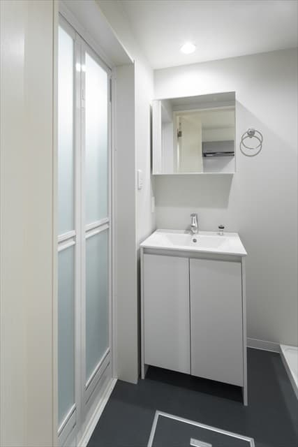 Room image 12