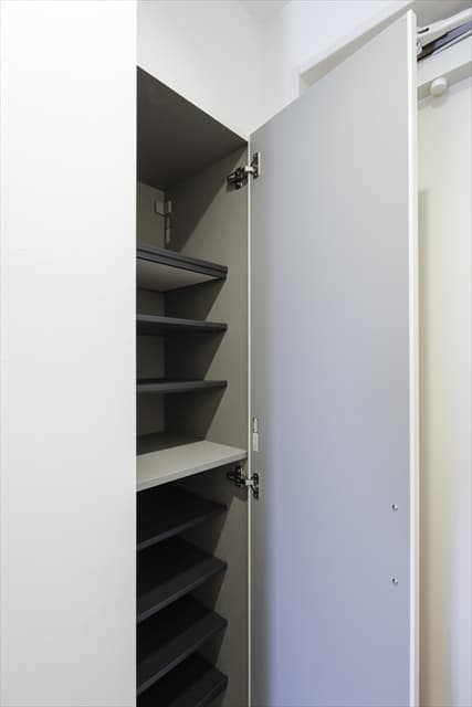 Room image 15